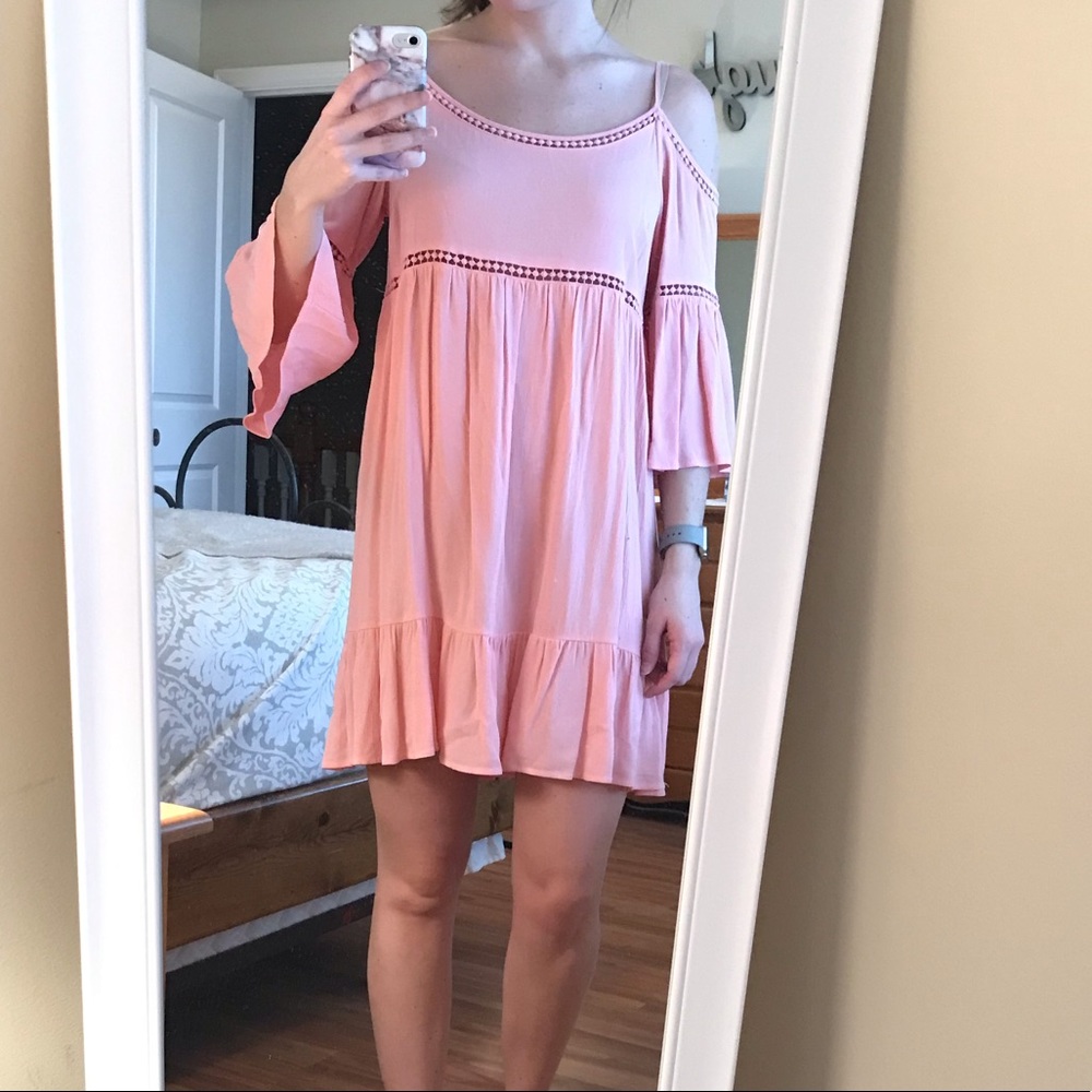Soprano pink flowy dress